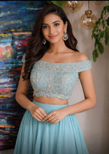 Load image into Gallery viewer, Turquoise off shoulder blouse
