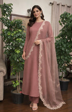 Load image into Gallery viewer, Dupatta old rose organza
