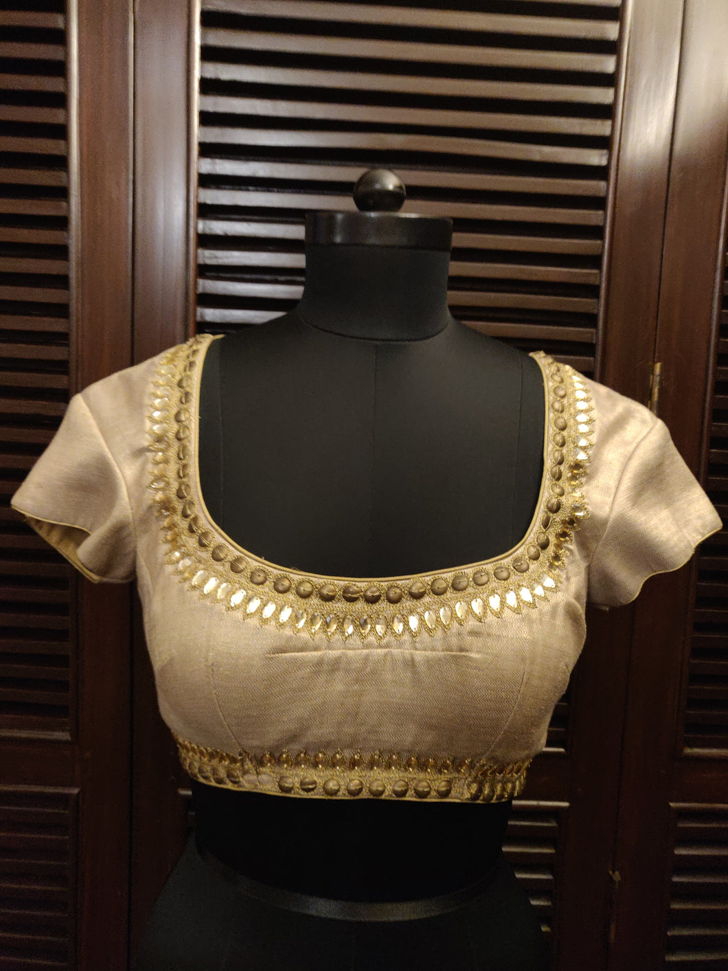 Dull gold zardozi and kundanwork blouse