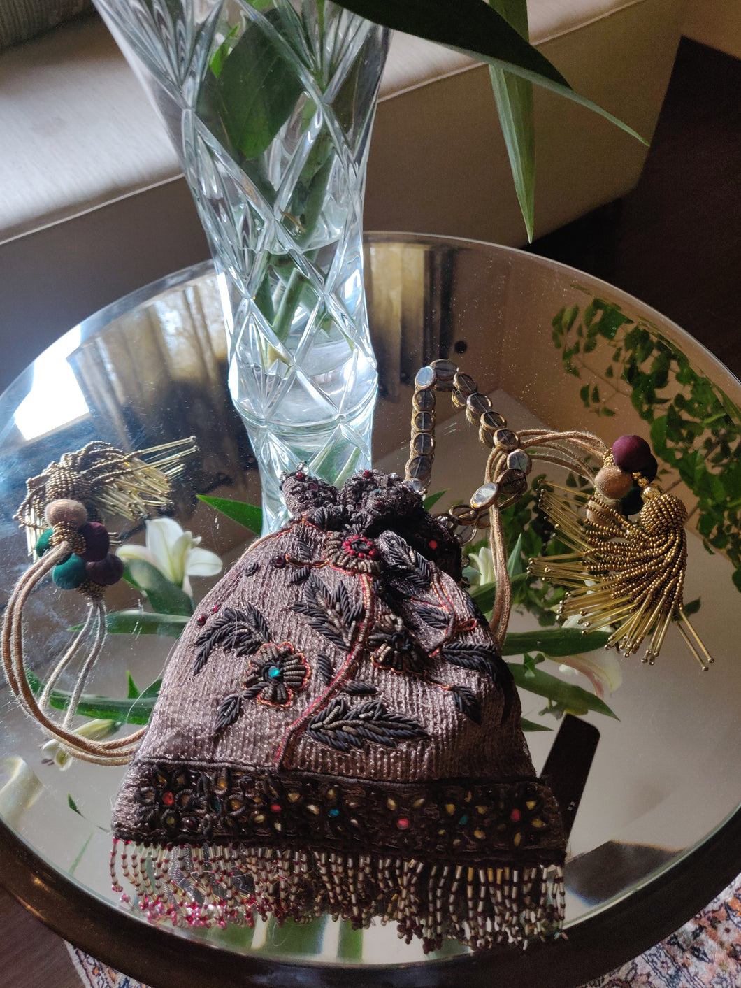 antique zardozi potli bag ( accessories)