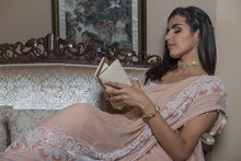 Load image into Gallery viewer, Pearl clutch bag
